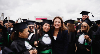 Gracinha e Daniel prestigiam formatura de 457 alunos do Cidadão Tech 60+